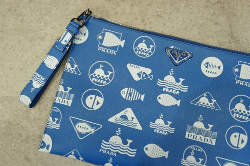 ラグジュアリーブランドのPRADA