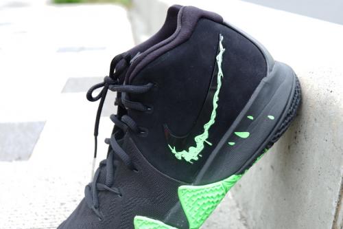 ナイキのバッシュ