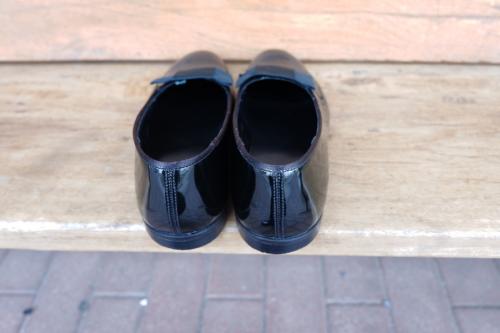 クロケット＆ジョーンズのオペラシューズ