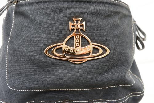 ヴィヴィアンウエストウッドのバッグ