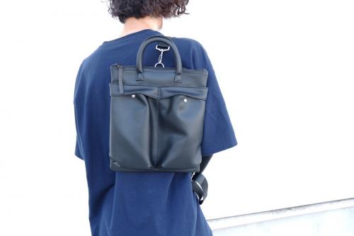 カイコーのバッグ