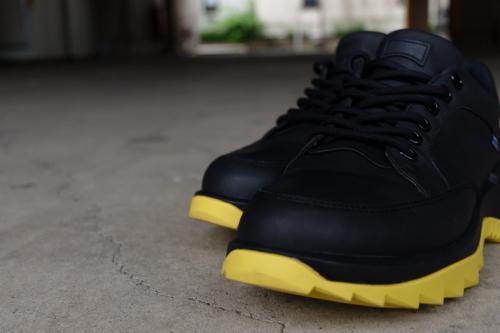 CAMPERのカンペール