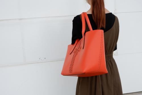 バッグのレディース