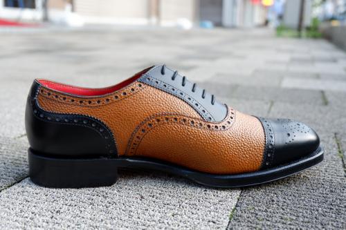 リーガルのメダリオンシューズ