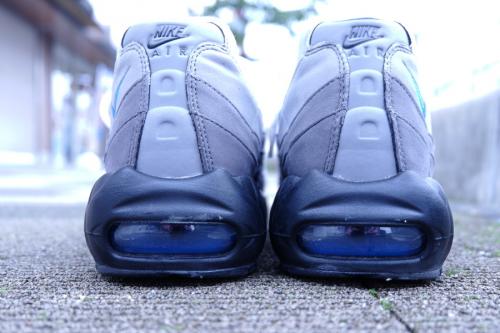 スニーカーのAIR MAX95