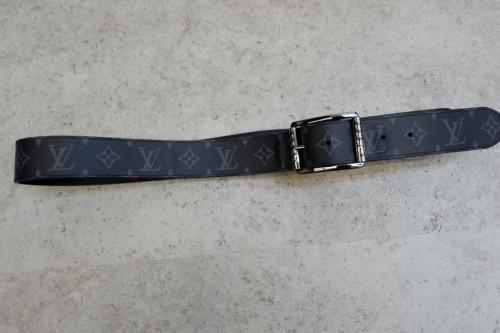 ルイ ヴィトン　のベルト