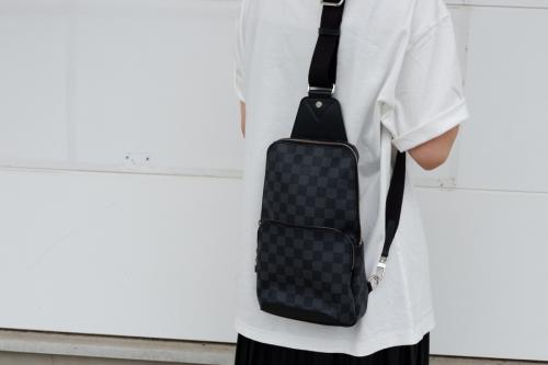 LOUIS VUITTON 　のルイ ヴィトン　