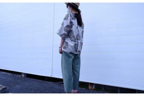 ブラウスのレディース