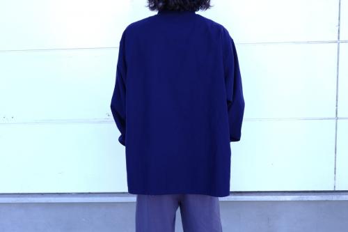 ニードルスのスタンドカラーアーミーシャツ