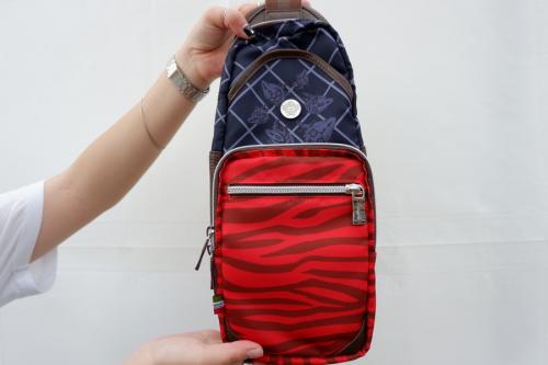 田*⃣様 ジョジョ　オロビアンコ　コラボ　グイード・ミスタ　ボディバッグ　ボディ Orobianco/オロビアンコ】よりグイード・ミスタボディバックのご