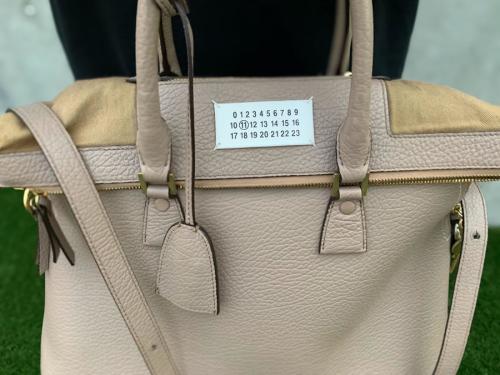 マルタンマルジェラ11の2WAYバッグ