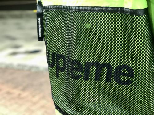 Trail Running Jacketの921635-313 17AW メンズ