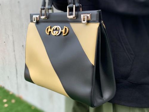 GUCCI／グッチ】よりズゥミ ミディアムトップハンドルバッグが