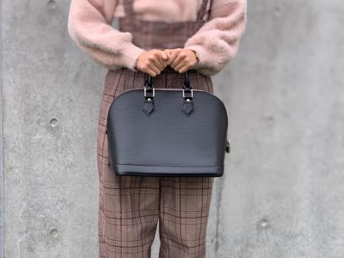 ルイ ヴィトン　のエピアルマPM