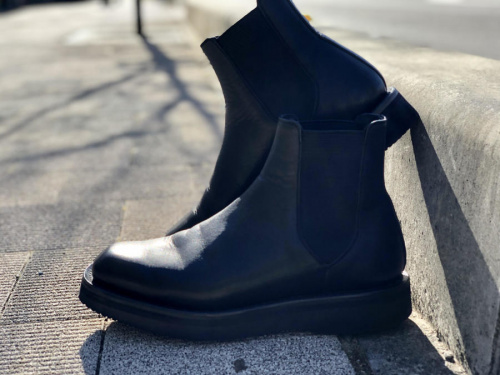 ドメスティックブランドのAURALEE