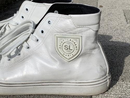 サンローランパリの加工ハイカットスニーカー