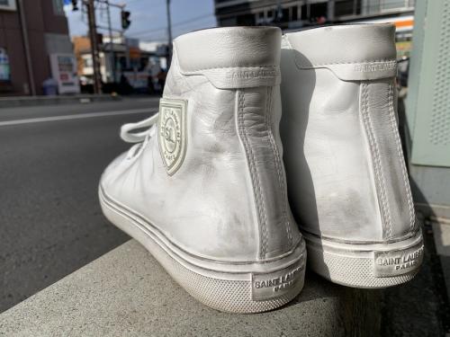 加工ハイカットスニーカーのメンズ