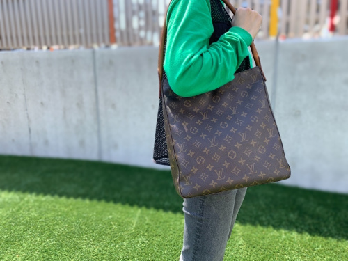 ラグジュアリーブランドのLOUIS VUITTON 　