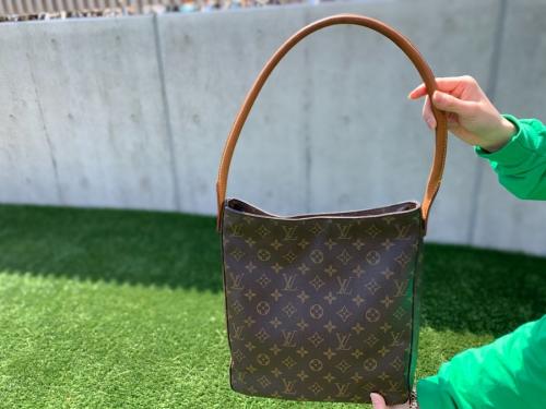 LOUIS VUITTON 　のルイ ヴィトン　