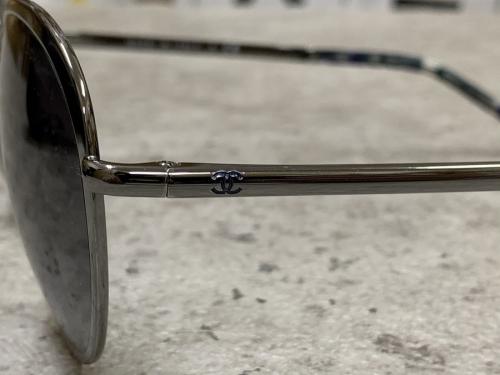 サングラスのレディース