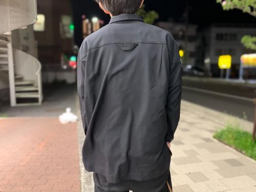 ドゥルカマラのよそいきラウンドヘムシャツ