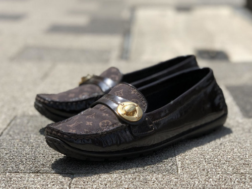 インポートブランドのLOUIS VUITTON 　