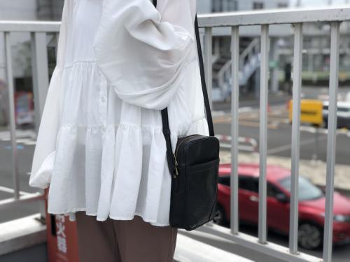 LOUIS VUITTON 　のルイ ヴィトン　