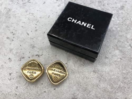 ラグジュアリーブランドのCHANEL