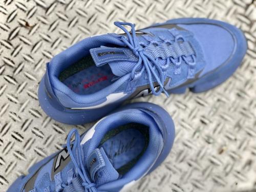 ニューバランスのメンズ