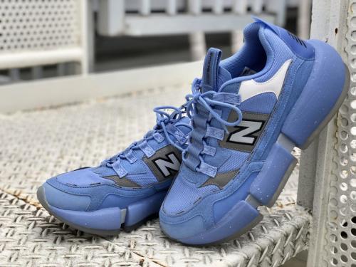 メンズのスニーカー