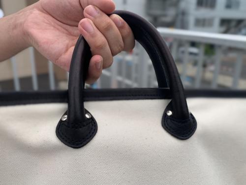 8 LEATHER FRAME FLAT TOTEのユニセックス