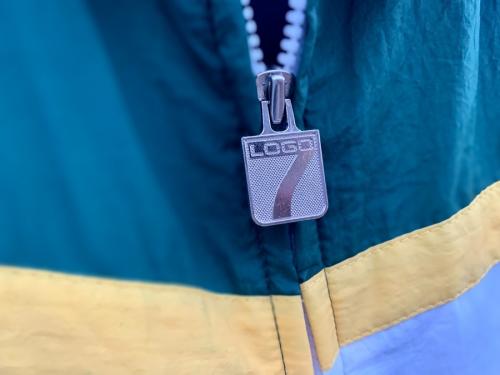 ロゴセブン　の90'sヴィンテージナイロンジャケット