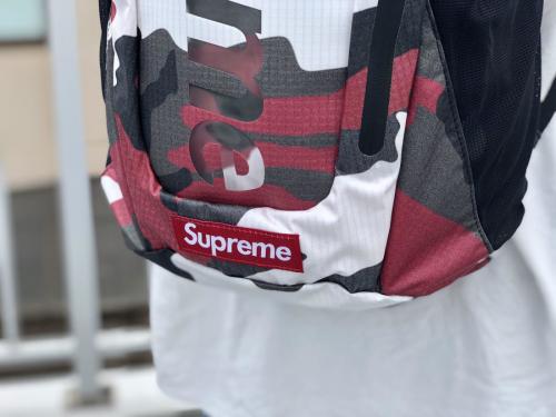 シュプリームの21SS Camo Backpack
