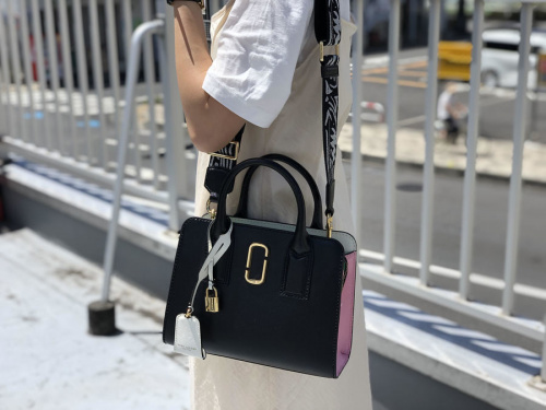 インポートブランドのMARC JACOBS