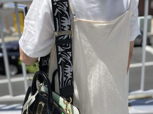 マークジェイコブスの2WAYバッグ
