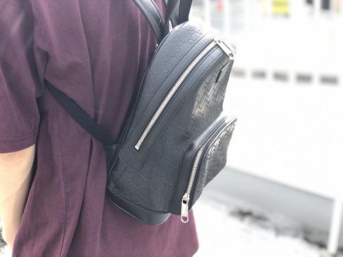 グッチのグッチシマ シグネチャーレザーバックパック