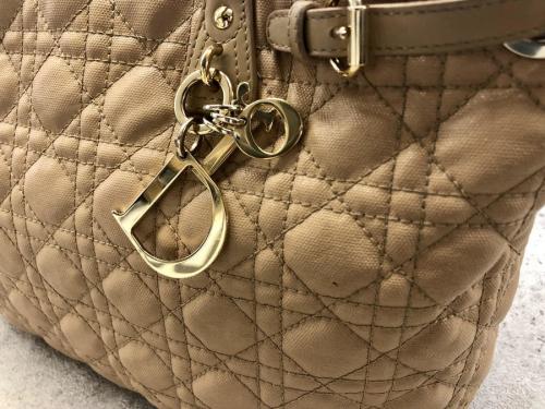 クリスチャン ディオールのパナレアトートバッグ