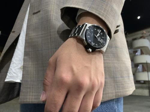 BC3アドバンスド デイデイト腕時計のメンズ