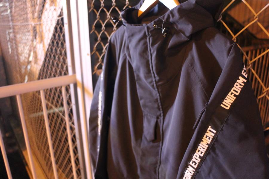 uniform experiment マウンテンパーカー uniform experiment ユニフォームエクスペリメント × Fragment