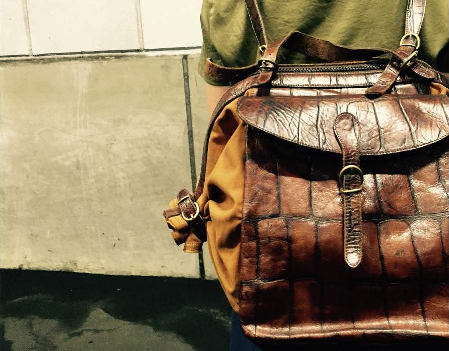 【IL BISONTE】リュック　キャンディバッグ　ブラウン　ロゴ型押し IL BISONTE【イルビゾンテ】の原点。[2016.09.13発行]｜トレファク