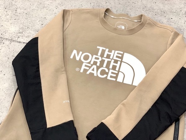 HYKE × THE NORTHFACE コラボ　トップス