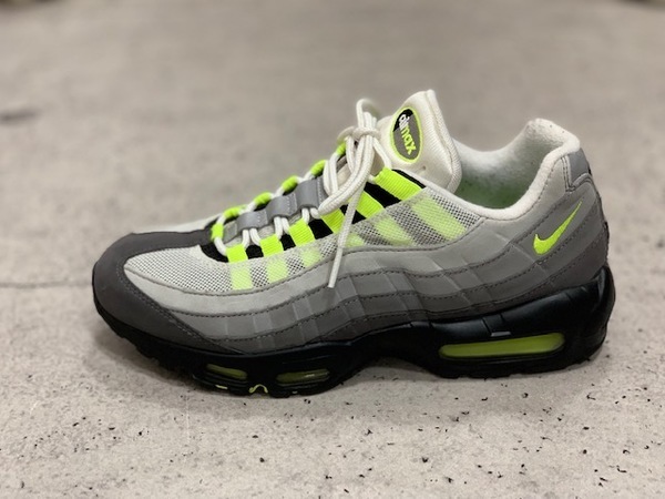 NIKE/ナイキ】20周年記念復刻モデル！AIR MAX 95 OG ”イエローグラデ ...