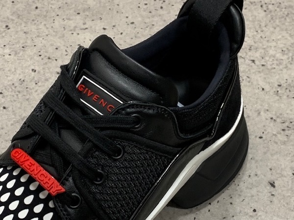 モード界の神童【GIVENCHY/ジバンシー】”JAW low sneakers” 新作