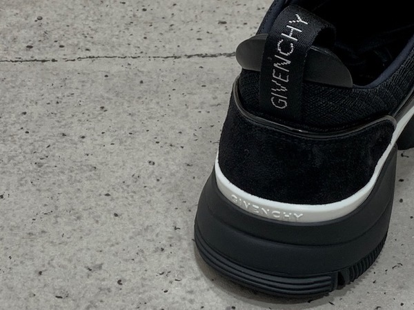モード界の神童【GIVENCHY/ジバンシー】”JAW low sneakers” 新作 モード界の神童【GIVENCHY/ジバンシー】”JAW low sneakers” 新作