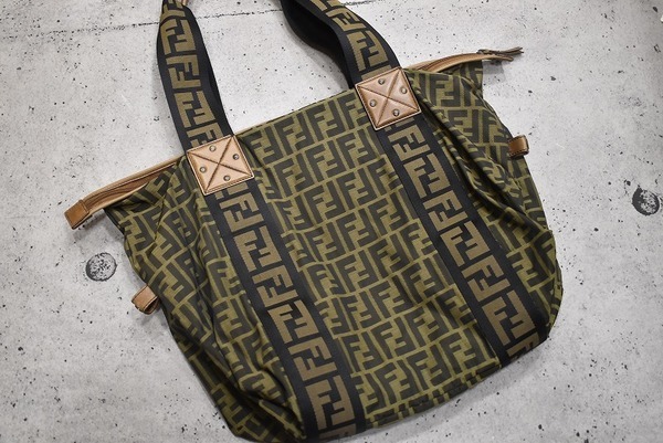 Fendi ズッカ柄トートバッグ ヴィンテージ 202002192214423.jpg