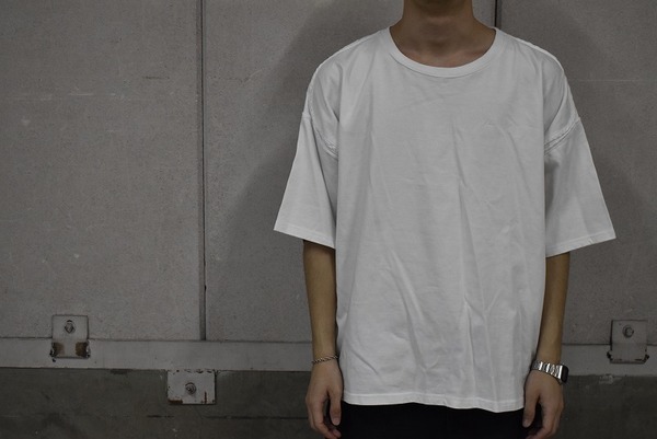 yoke tシャツ　インサイドアウト