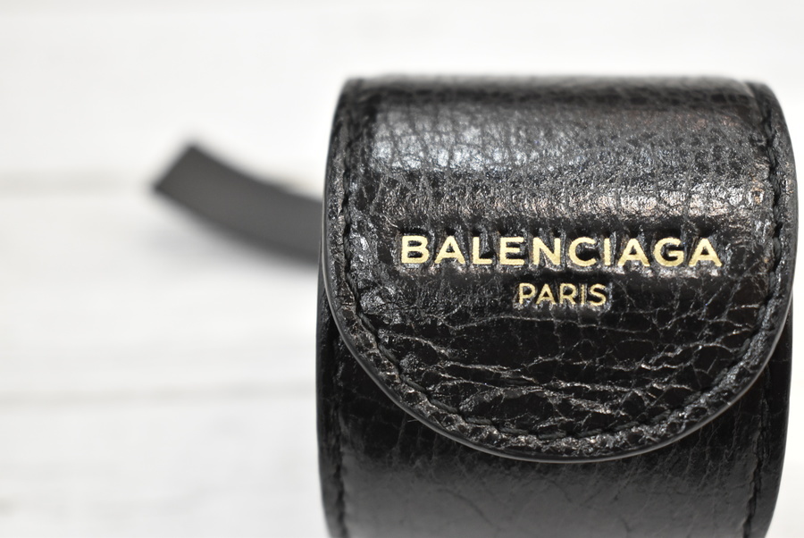 BALENCIAGA/バレンシアガ】よりレザーサイクルブレスレットよりが入荷