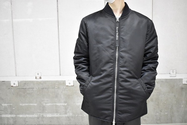 ACNE STUDIOS /アクネステュディオズ】より ボンバージャケット