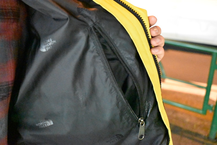 THE NORTH FACE/ザノースフェイス】から【Mountain Light Jacket
