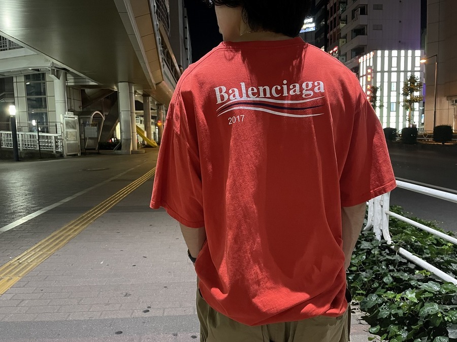 バレンシアガTシャツ カットソー 赤 xs-